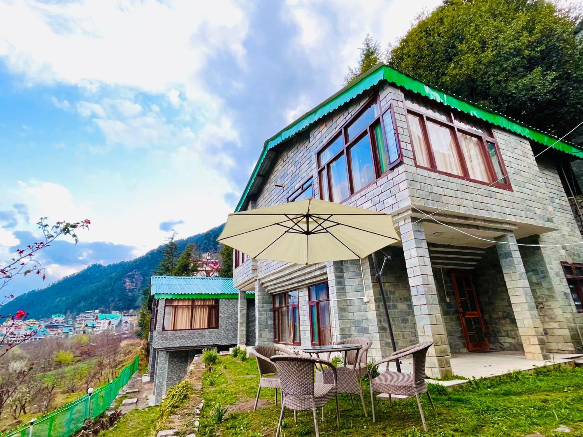 Himalayan Nomad Cottage, Manali ! All 2 Bedroom Independent Cottages ! Personal Lawn Every Cottage ! Parking ! Scenic Mountains View ! Spacious Rooms ! エクステリア 写真
