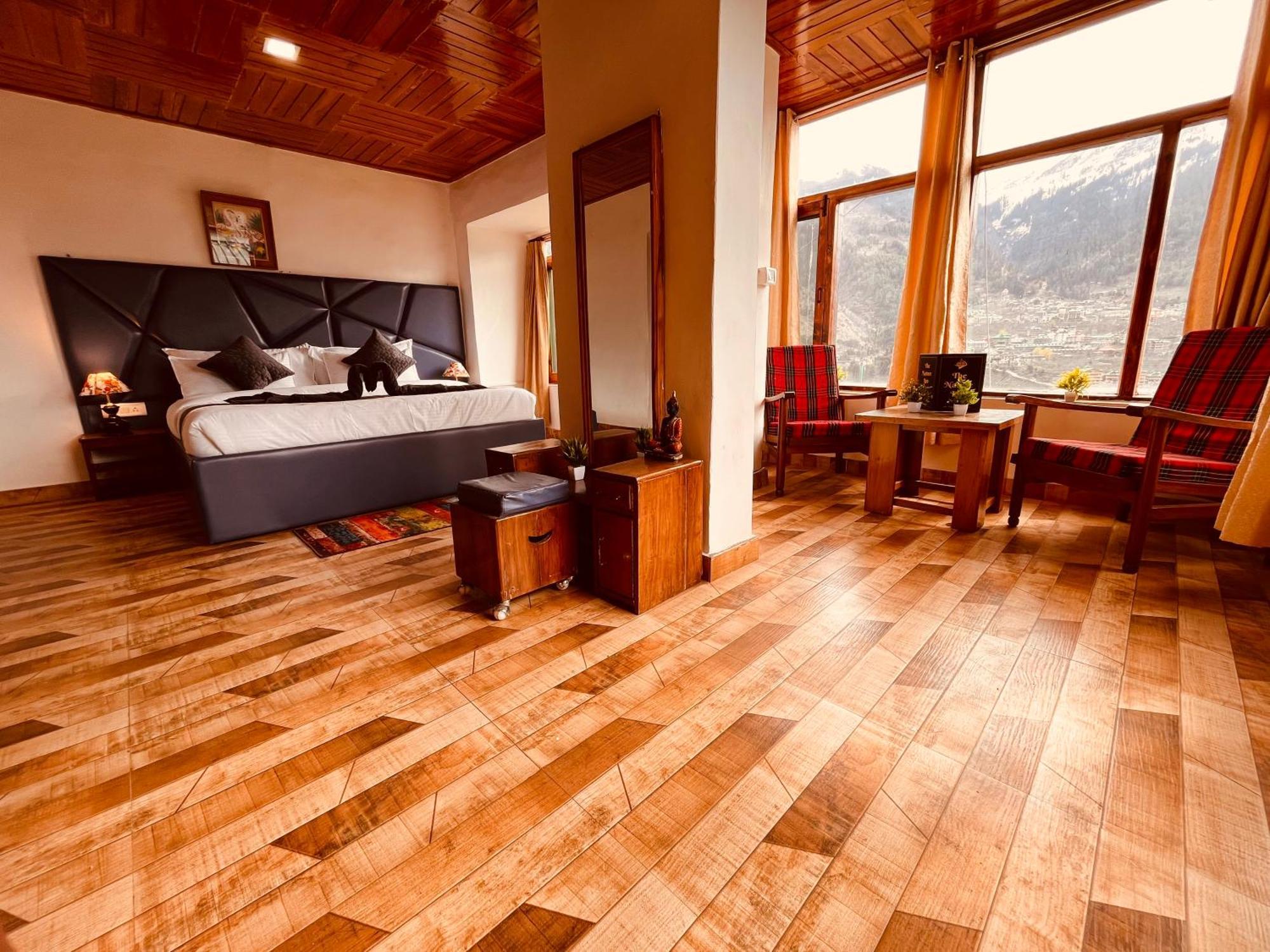 Himalayan Nomad Cottage, Manali ! All 2 Bedroom Independent Cottages ! Personal Lawn Every Cottage ! Parking ! Scenic Mountains View ! Spacious Rooms ! エクステリア 写真
